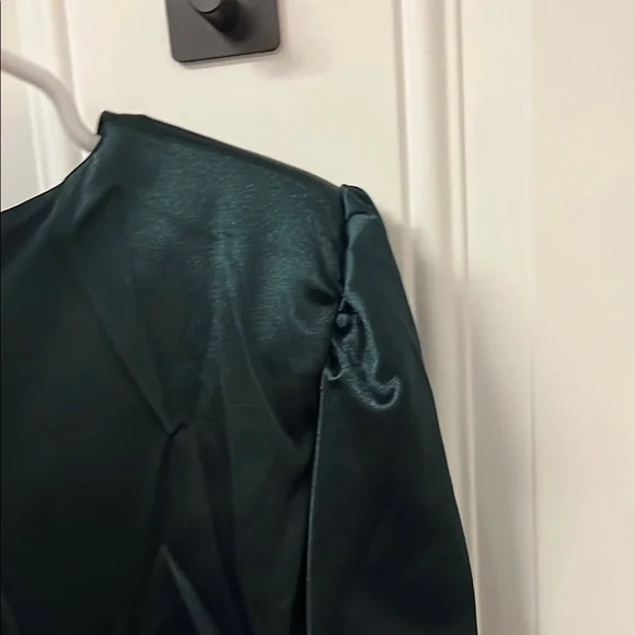 Julia Jordan Long Sleeve Faux Wrap Dress - Picture 9 of 11